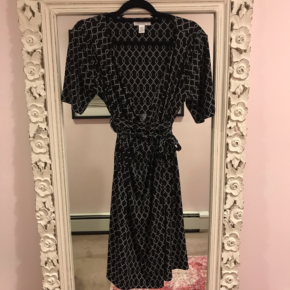 Motherhood maternity wrap dress